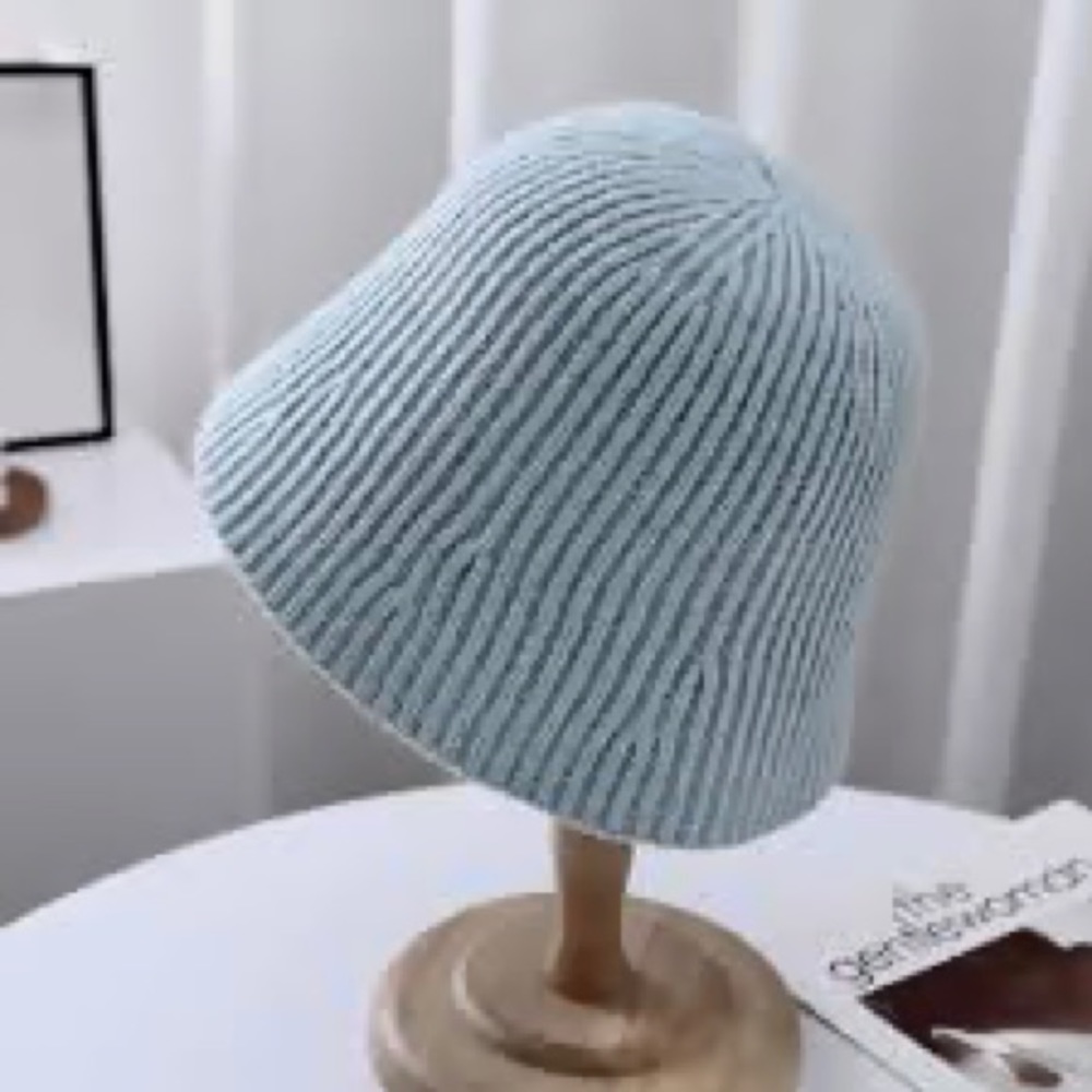 J Crew Knit Bucket Hat NWT